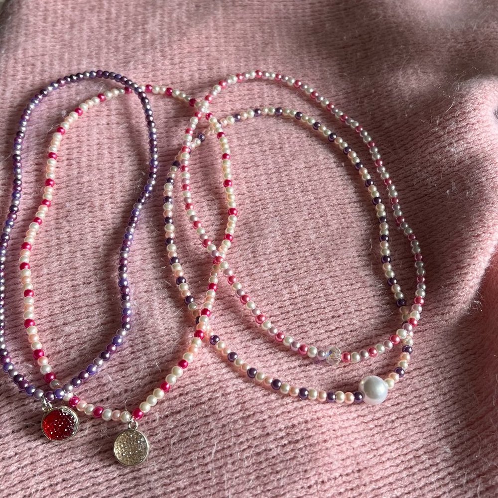 Modern chokers, 4 chokers, quality, beautiful, new